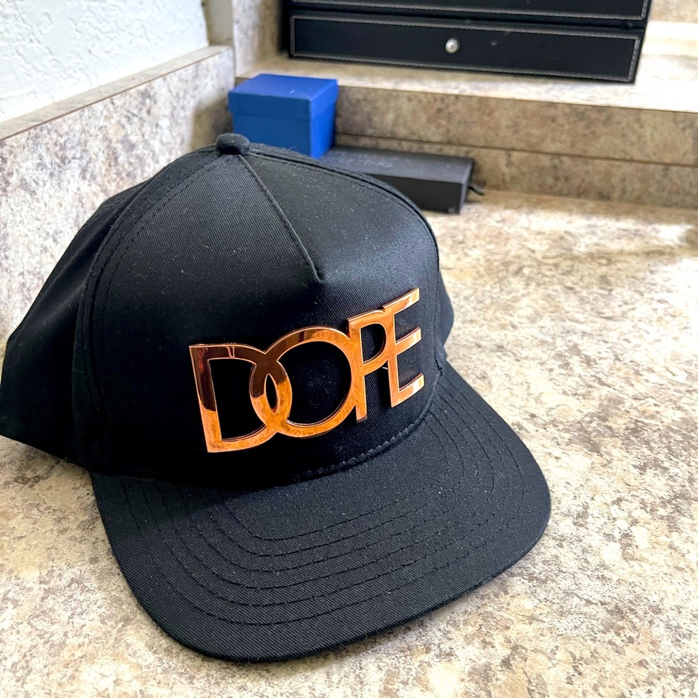 Dope black hat